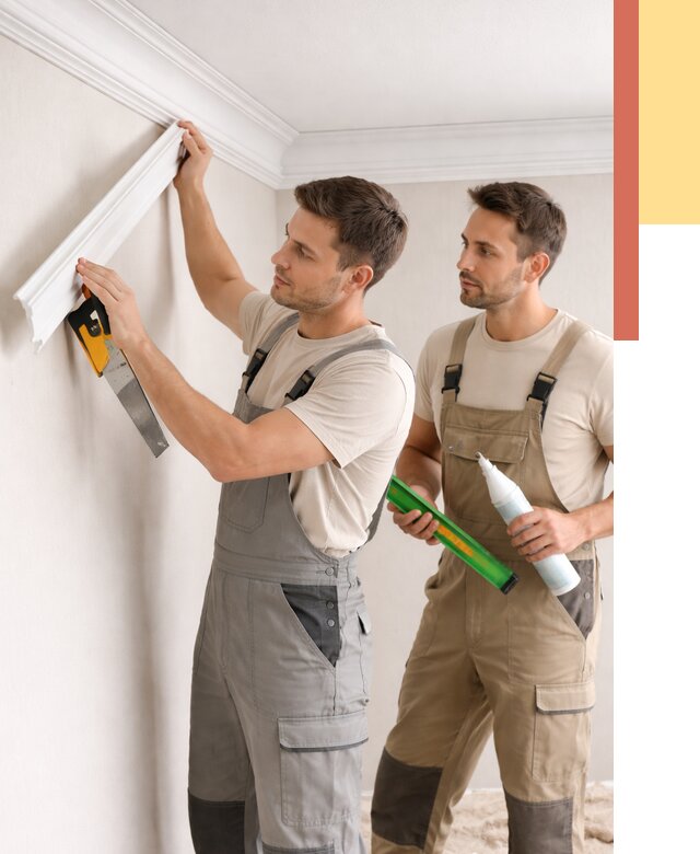 Монтаж потолочного плинтуса в Медногорске от 2340 руб. — быстро и недорого | ОТДЕЛОЧНИК-Мдн